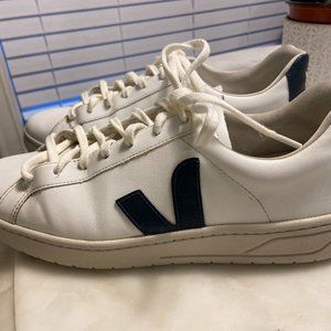Veja Sneakers